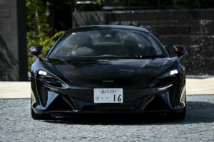 マクラーレンアルトゥーラ