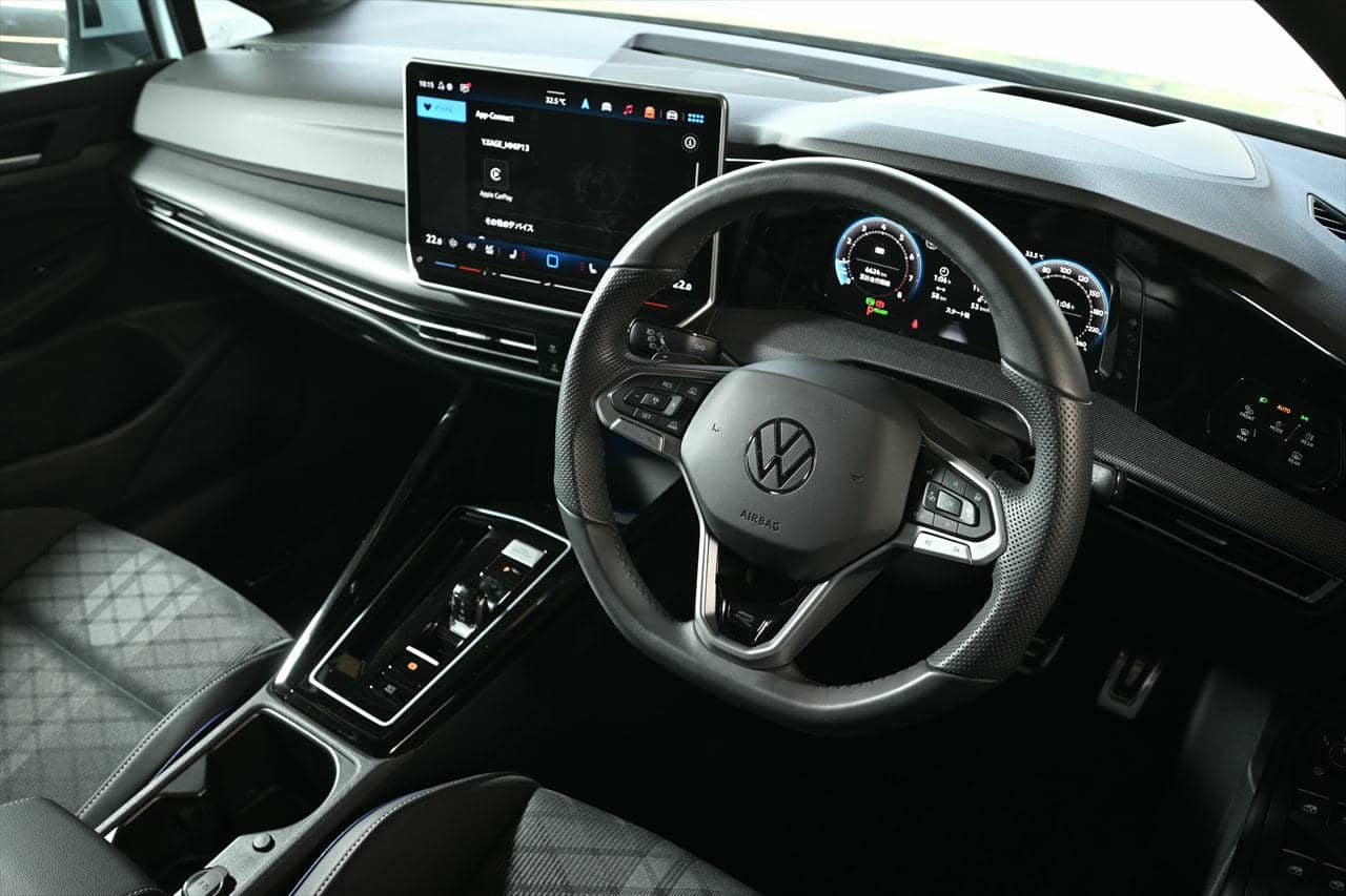 VWゴルフ eTSI