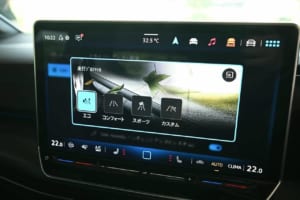 VWゴルフ eTSI