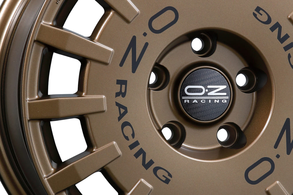 OZ Rally Racing 4×4 マットブロンズ:PCD 5-114.3の7×16サイズ