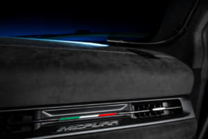 マセラティMCプーラ カラビニエリ仕様