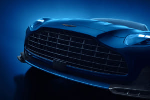 アストン・マーティン DB12 S