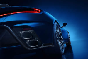 アストン・マーティン DB12 S