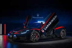マセラティMCプーラ カラビニエリ仕様