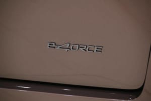 日産エルグランド