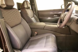 日産エルグランド