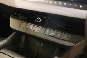 日産エルグランド