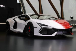 ランボルギーニ レヴエルト Ad Personam