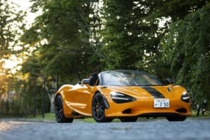 【試乗】「マクラーレン 750S スパイダー」が切り拓くスーパースポーツの「究極の先」。荒れた路面さえもいなす「骨格の哲学」
