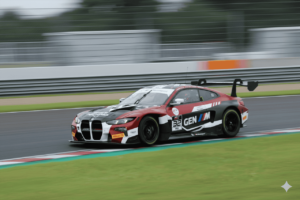 波乱の鈴鹿1000km、勝者は#32 BMW M4 GT3 EVO。SC多発のサバイバル戦となった6年ぶりの伝統の一戦