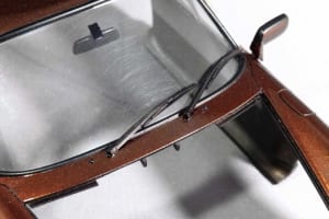 タミヤのボディとフジミのシャシーで作る1/24スケール・プラモデルのポルシェ911ターボ