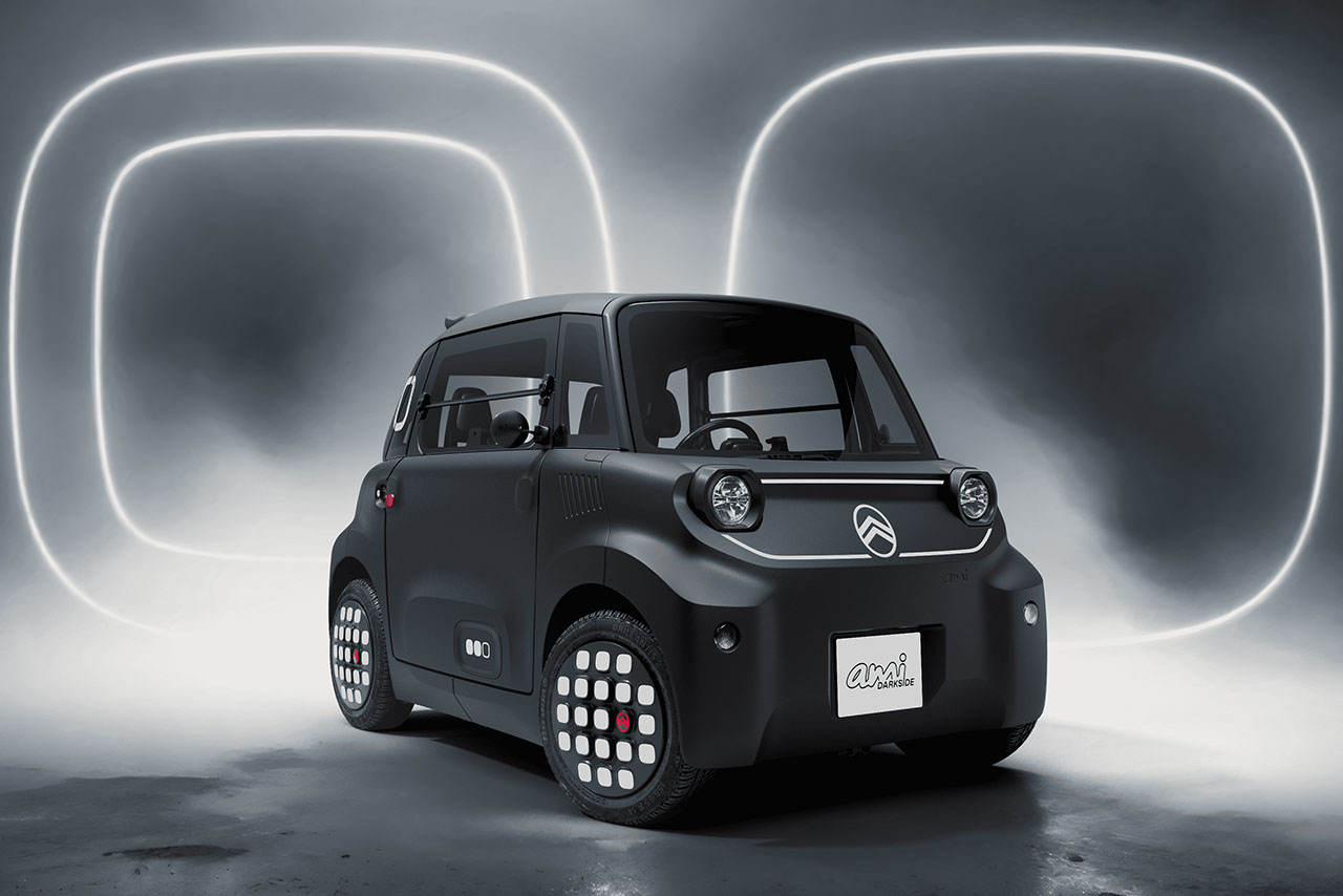 シトロエン「アミ」、“陽気なEV”から「ダークサイド」へ。反逆とエレガンスを纏う漆黒の特別仕様車、登場
