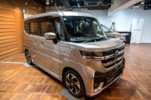 スズキ・スペーシアのカロッツェリアデモカー