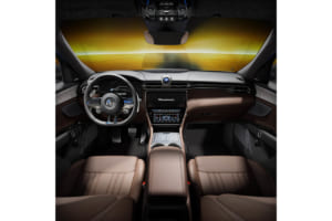 マセラティ・グレカーレ・ルミナブルー