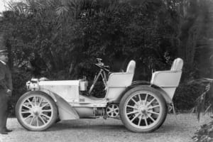 1901年に撮影されたメルセデス 35hp。