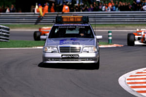 1996年:メルセデス・ベンツ C 36 AMG(W202)。