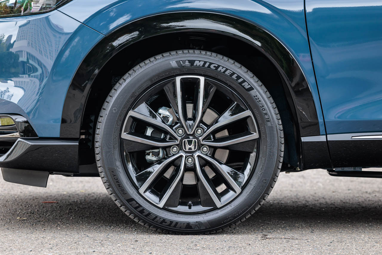 ホンダ・ヴェゼル e:HEV RS