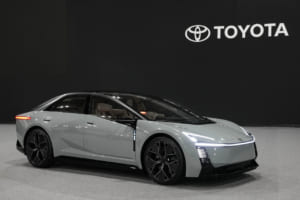 トヨタ・カローラ・コンセプト