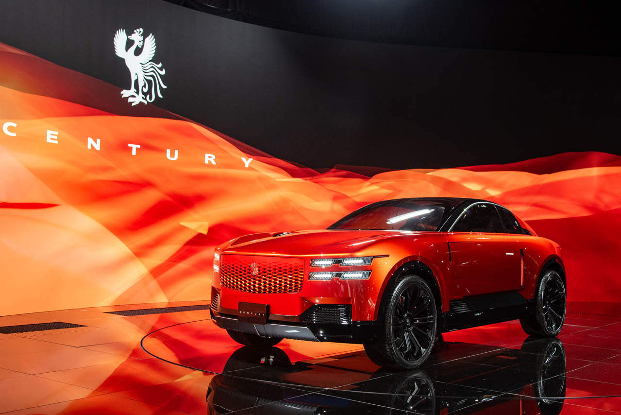 セダン、SUV、クーペで示す「別格」。トヨタ「センチュリー」独立ブランド化の全貌と、開発者が語る「クーペ市販化」の本気度