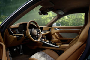 ポルシェ911GT3ツーリング“オセロット”