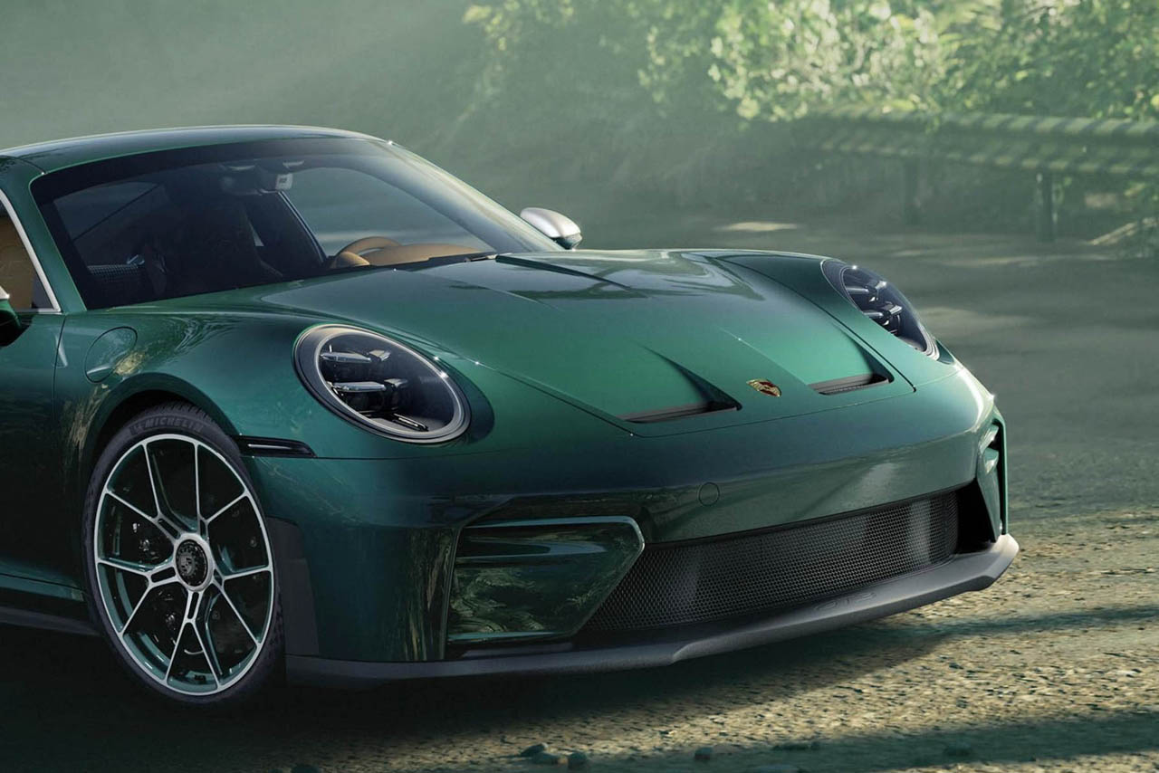 孤高の「オセロット」。ポルシェ ゾンダーヴンシュが創り上げた、アマゾンの魂を宿す特別な「911GT3ツーリング」