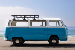 カリフォルニアの山火事から生還した1977年製フォルクスワーゲン・タイプ2（T2）