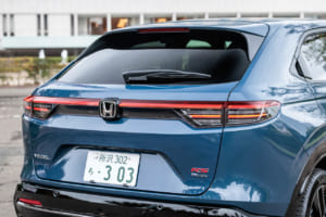 ホンダ・ヴェゼル e:HEV RS