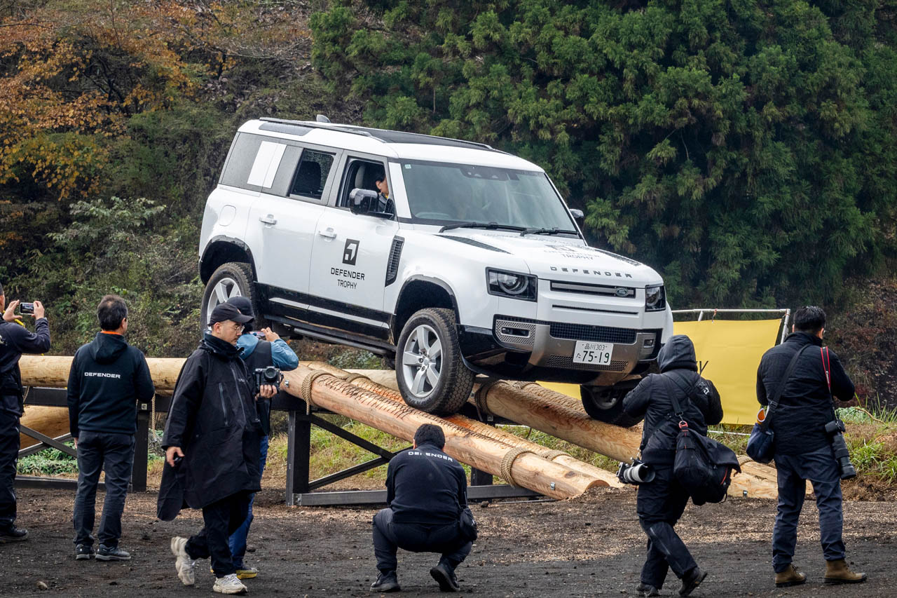 ドラテクではなく“冒険”を競う。世界初開催「ディフェンダー・トロフィー」日本代表は海洋アドベンチャー出身者に決定