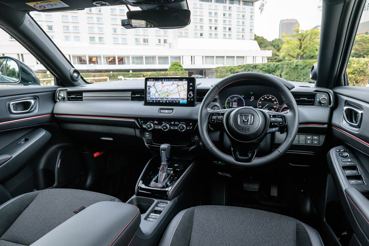 ホンダ・ヴェゼル e:HEV RS