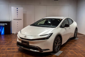 トヨタ・プリウスのカロッツェリアデモカー