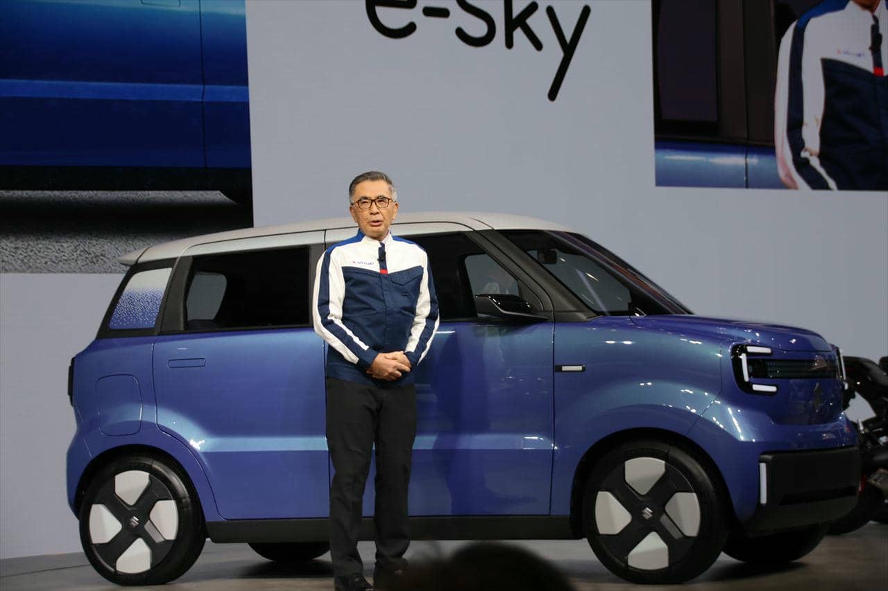 ジャパンモビリティショー2025スズキブース