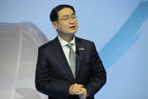 ジョン・ユソク氏