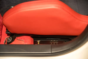 12月発売予定のデジタルプロセッサー「DEQ-2000A」