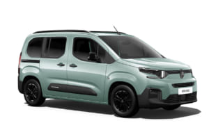 アクアグリーンをまとったシトロエン・ベルランゴ MAX BlueHDi（5人乗り）