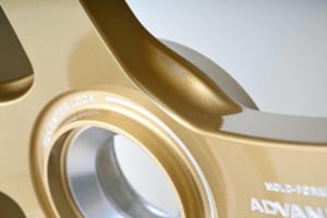 アドバン・レーシングGT for ポルシェ