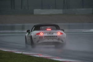 第36回メディア対抗ロードスター耐久レース