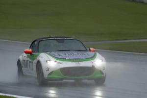 第36回メディア対抗ロードスター耐久レース