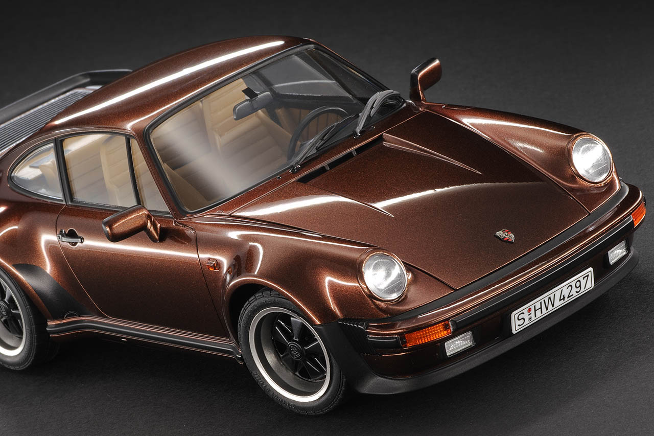 完成状態を披露して堂々のフィナーレ！ タミヤ＋フジミで作る「ポルシェ911ターボ」第7回【LE VOLANT モデルカー俱楽部】