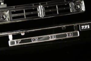 メビウスモデルズ製1/25スケール・プラモデル「1972フォード・スポーツカスタム」