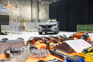 2016年に完成したジンデルフィンゲンの近代的なメルセデス・テクノロジーセンター(MTC)で、「MB 4 Rescue」パイロットイベントが2025年11月に開催された。