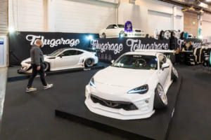 毎年派手にカスタムされた日本車を出展するトウフガレージ。なぜか高松ナンバーだったりと謎が多い。