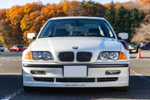 2000年式 アルピナB3 3.3 リムジン（E46型）：BMW M3も欲しかったらしいが、良い個体がなかったこともありアルピナを選んだ。