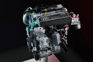 アウディ2.5 TFSI 5気筒エンジン