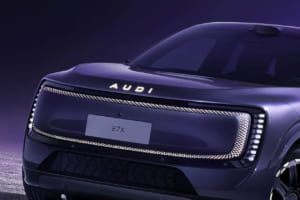 「4リングス」なきアウディの衝撃。全長5m超の巨躯EV「E7X」が体現する、“双方の世界”の到達点