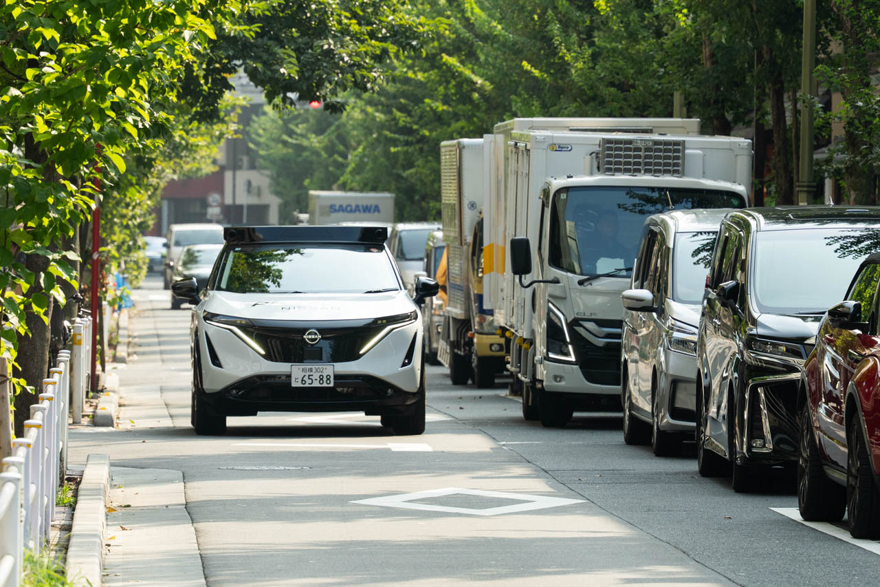 日産、AIで“阿吽の呼吸”の自動運転へ。英Wayve社と協業し「次世代プロパイロット」を2027年投入