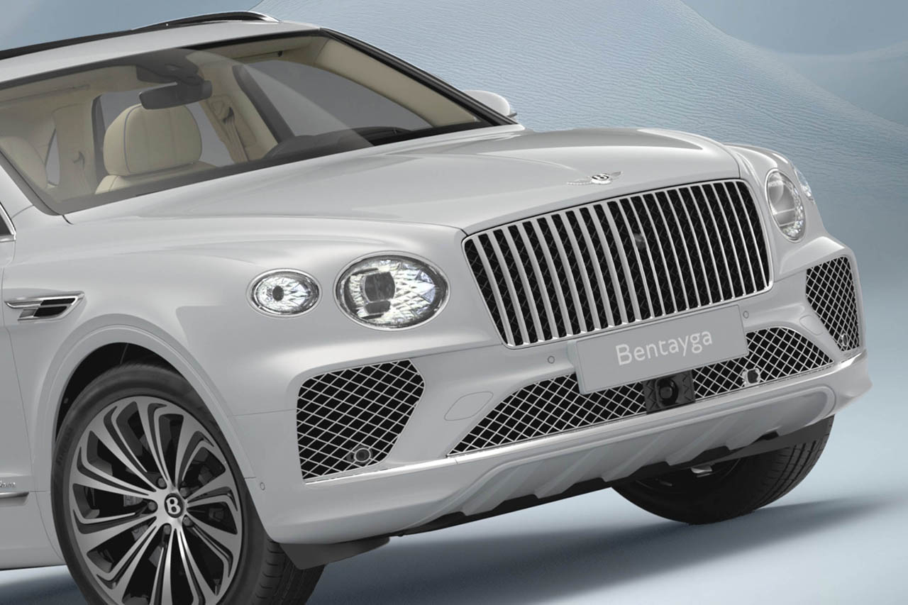 【日本限定10台】現代女性に贈る“走るお守り”。ベントレー・ベンテイガ「サムシングブルー」が宿すマリナーの流儀