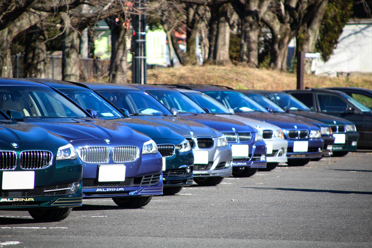 ブッフローエに捧ぐ、感謝の140台。アルピナ60周年の節目に開催されたオーナー主催ミーティング