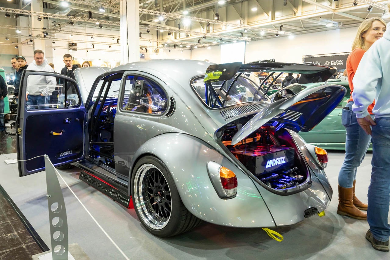 テスラ心臓ビートルにRR化VTECミニ！ エッセンショーで見た「常軌を逸した」怪作8選《LE VOLANT LAB》