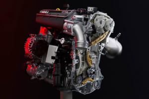 アウディ2.5 TFSI 5気筒エンジン