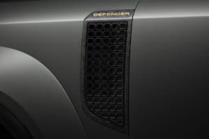 最新フラッグシップモデル、ディフェンダー・オクタ